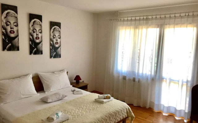 Apartment Adri
