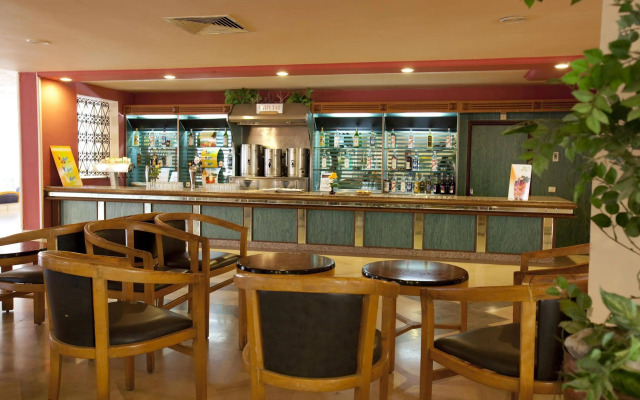 Hotel Dar Khayam