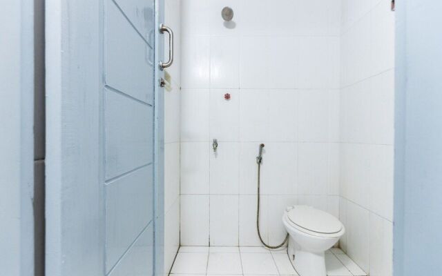 SPOT ON 2433 Pondok Akuanna