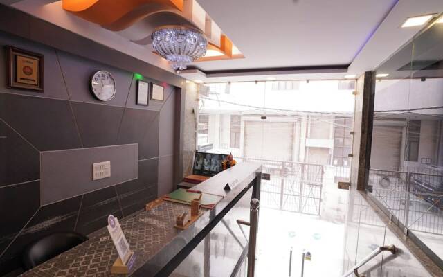 OYO 9150 Hotel Tourist Palace