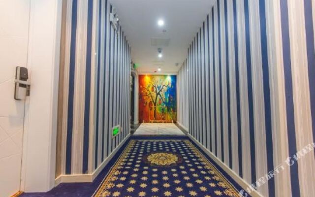 兴化新遇见主题宾馆(郑板桥故居店)