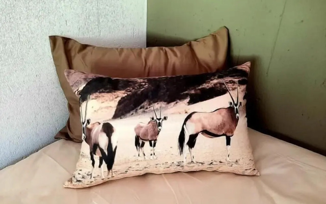 Rocky Hollow Guest Farm