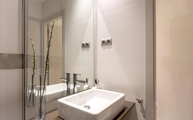 MIRO K · New apartment located in safe and central Eixample