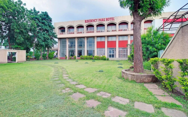 Hotel Residency Park by OYO Rooms