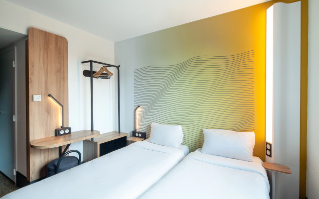 B&B HOTEL Paris Porte des Lilas