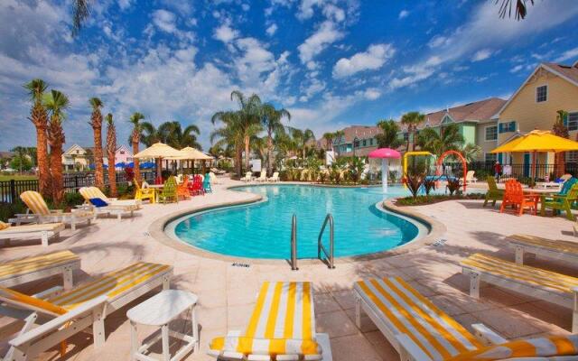 Runaway Beach Club Apartments