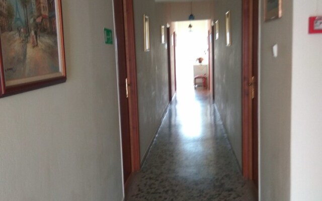 Pansion Akrogiali