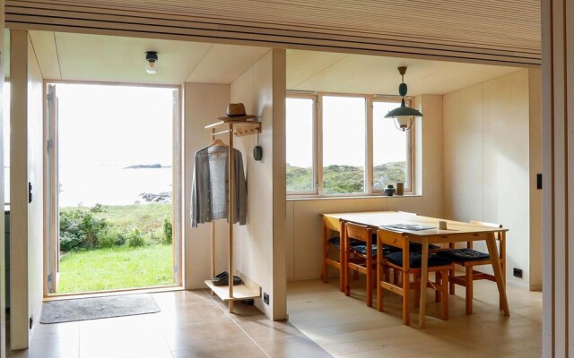 Amazing Home in Farsund With Wifi and 5 Bedrooms