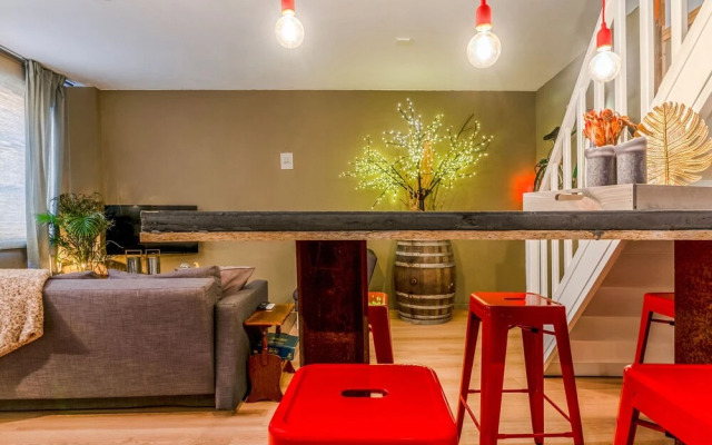 Lavish Holiday Home in Spaubeek with Turkish Steambath