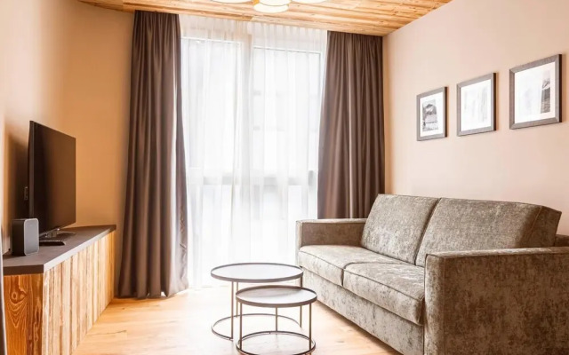 Modern Holiday Apartment With Balcony in Fugen