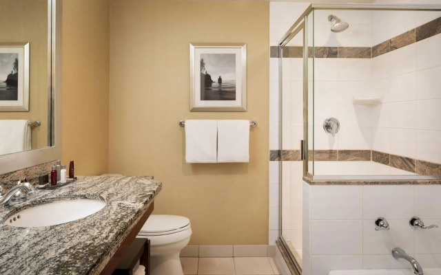 Vancouver Marriott Pinnacle Downtown