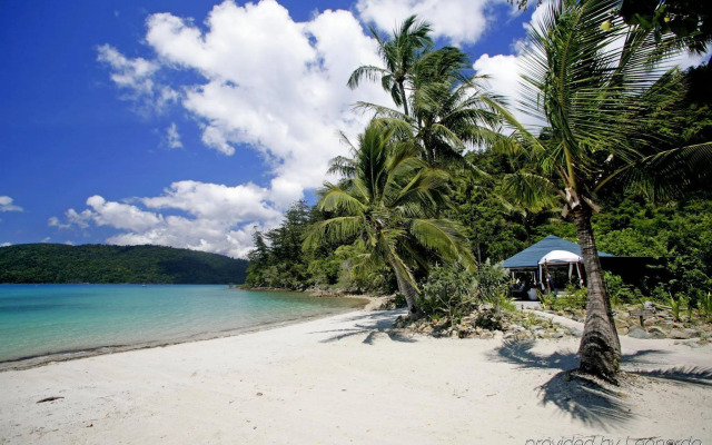 Paradise Bay Island Resort