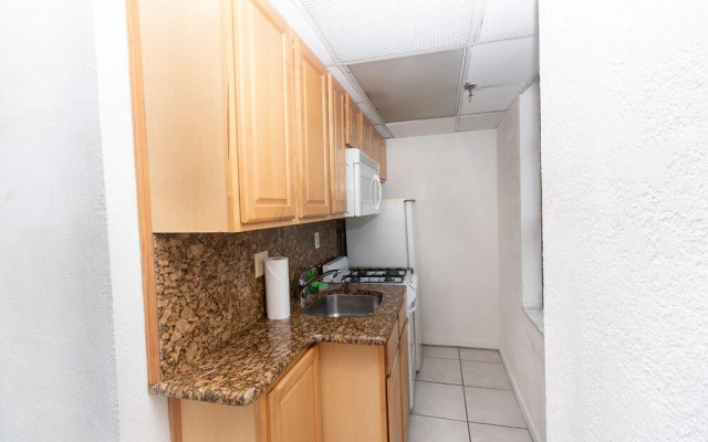 679 City View Hollywood Beach