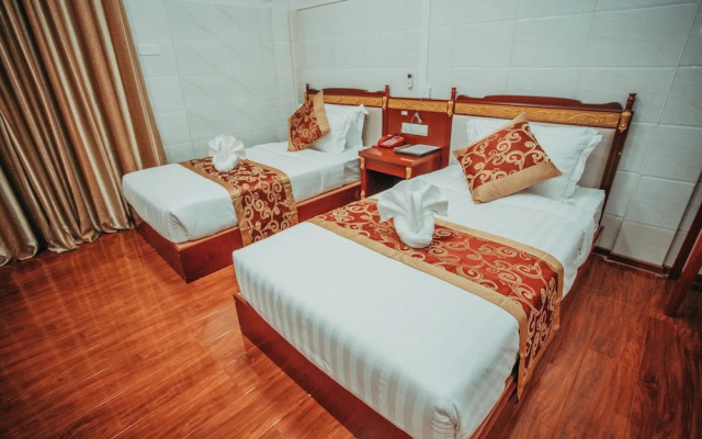 Amber Palace Hotel