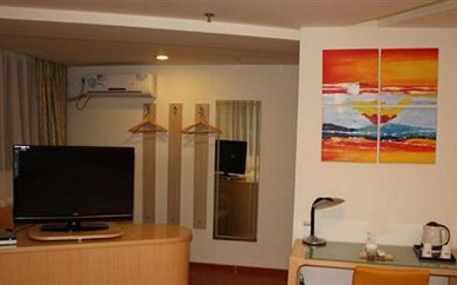 Yinzuo Jiayi Hotel - Qingdao