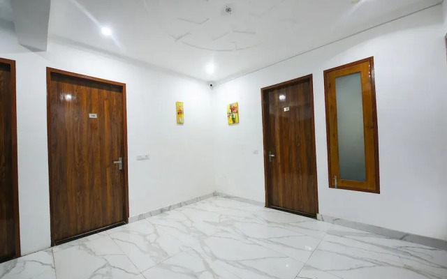 Fabhotel Wonderland Studio Rooms