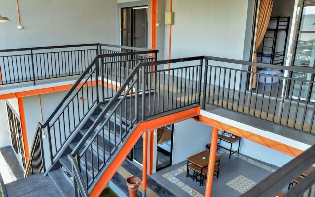 ZEN Rooms Adisucipto Airport - Hostel