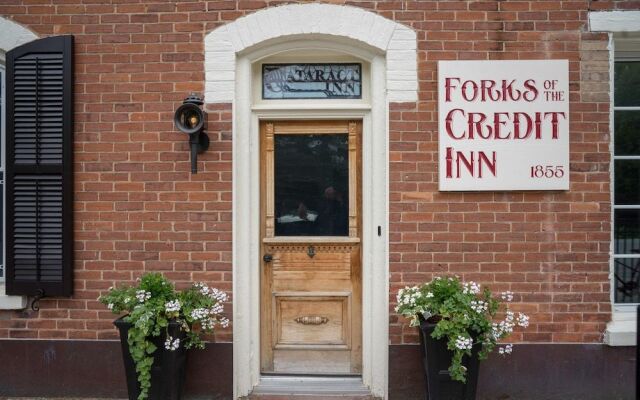 Forks of the Credit Inn