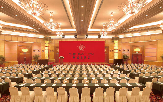 Pavilion Century Tower Hotel