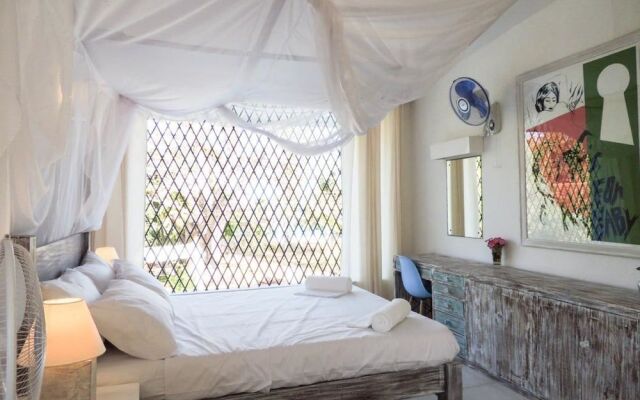 Baobab Beach House Bed and Breakfast