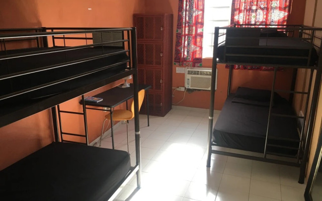 Villa Eshta - Hostel