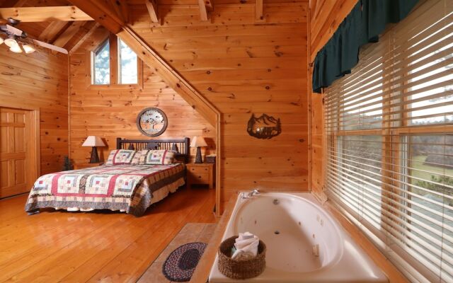 Echoes of Eden - Four Bedroom Cabin