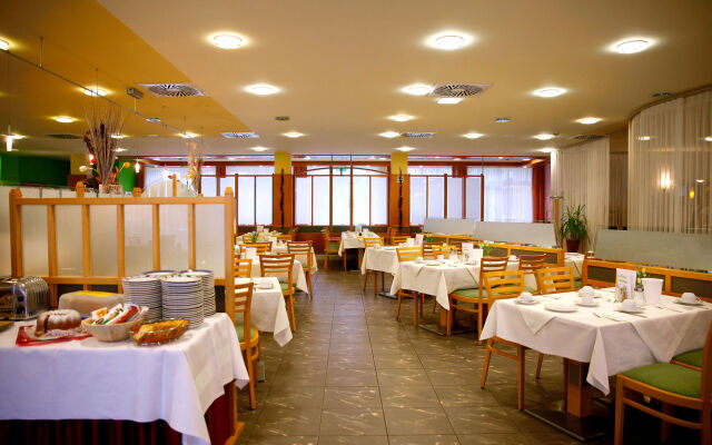 Sonnenhotel Hafnersee