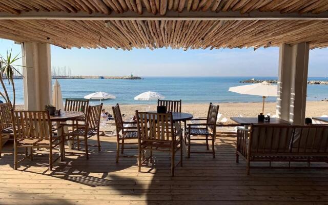 Amazing New 2BR Apt on Hilton Beach