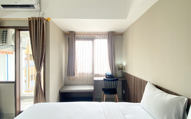 Well Furnished and Cozy Studio at LRT City Jatibening Apartment – Guest Rooms – Bekasi