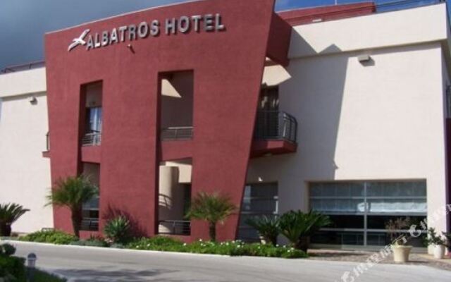 Albatros Hotel