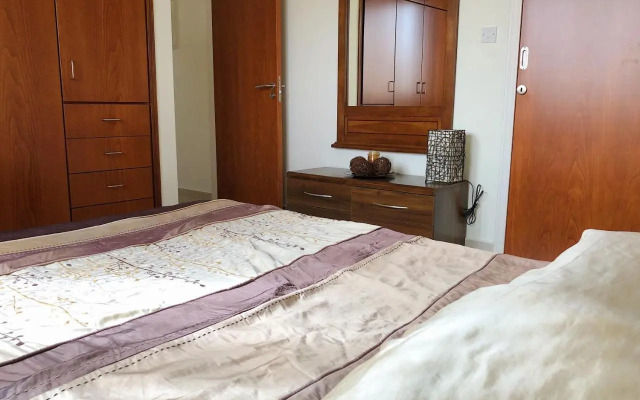 King's Gardens Apartment