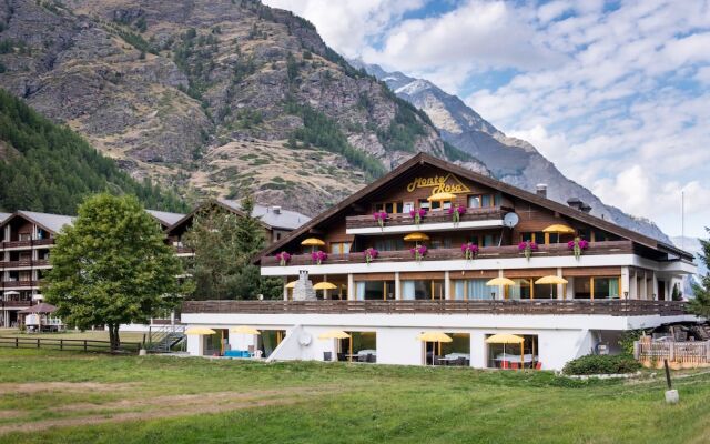 PREMIUM APARTMENTS at Monte Rosa