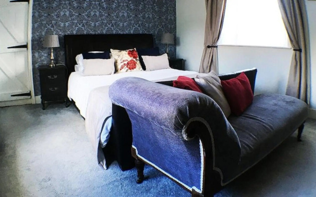 Hillside Bed & Breakfast