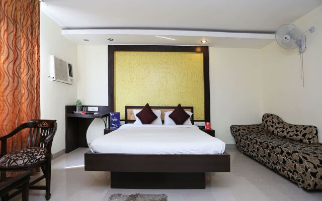 OYO 3336 Hotel Mantri Residency