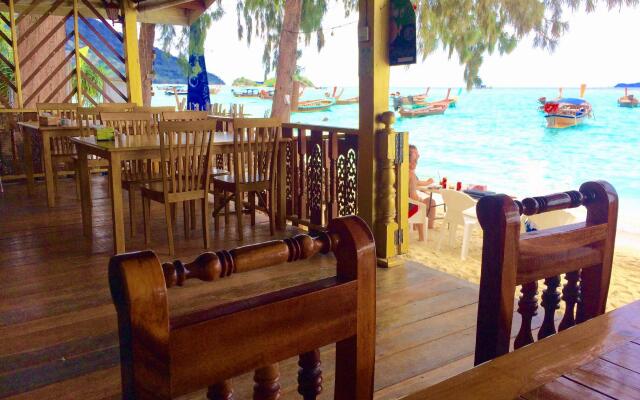 Coco Beach Bungalows
