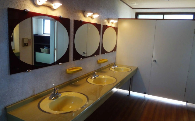 FBH Fuji Backpackers Hostel