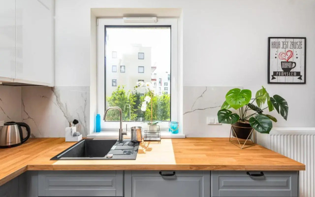 Hubnera 1 by Homeprime (Adults Only)