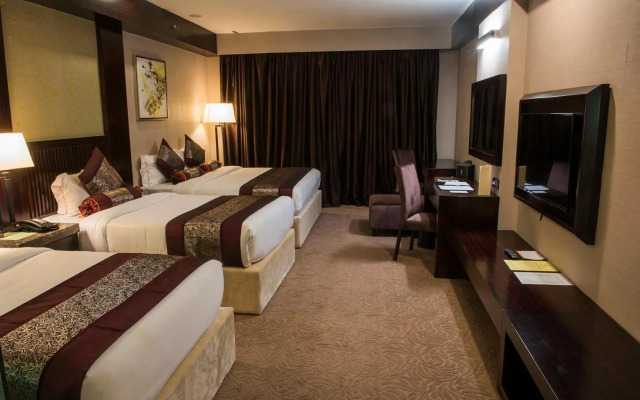 Royale Signature Hotel