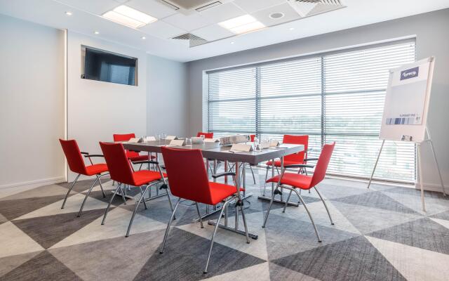 Holiday Inn Express Walsall M6J10 by IHG