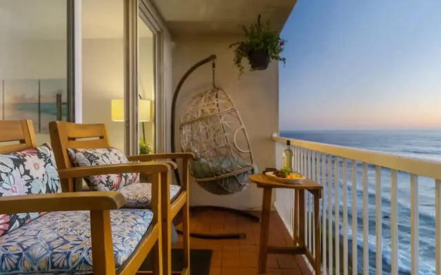 Seaside Serenity With Ocean Views