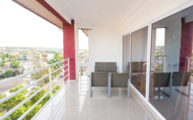 Earl Heights Suites Hotel