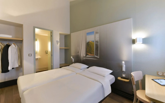 B&B HOTEL Clermont-Ferrand Le Brézet Aéroport