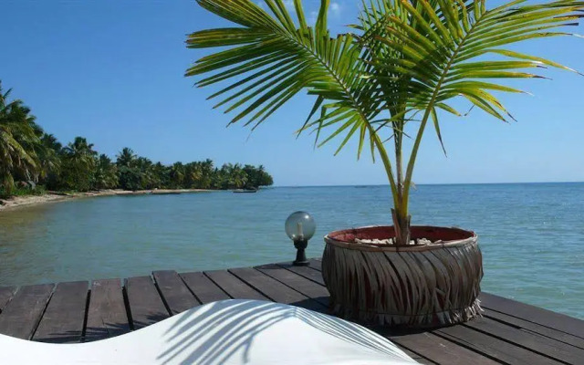 Vanivola Hotel