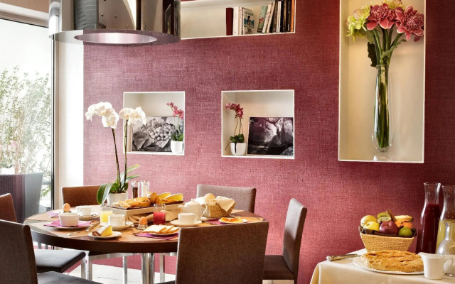 Jazz Hotel