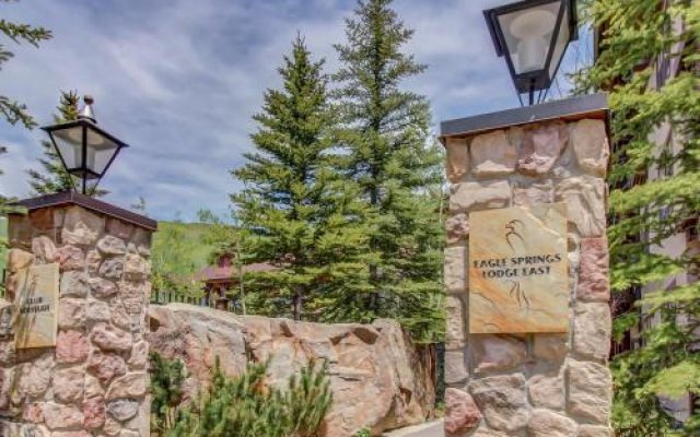 Eagle Springs East 201: Horsetail Suite