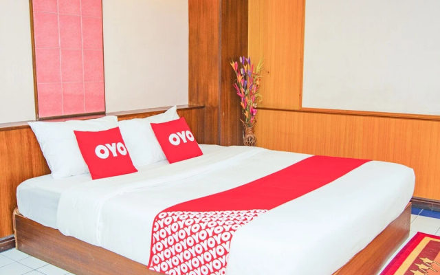 OYO 534 Phasuk Hotel
