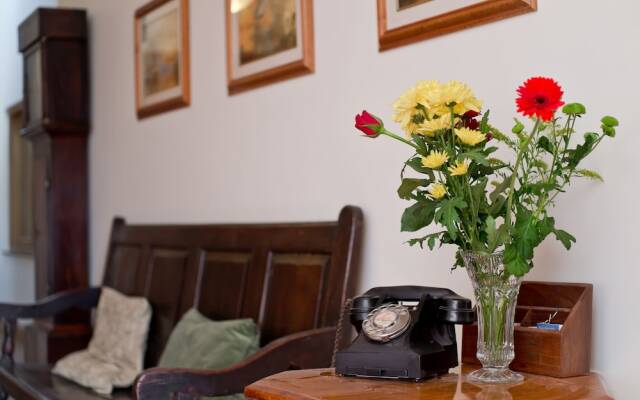 The Larches Ledbury Bed and Breakfast