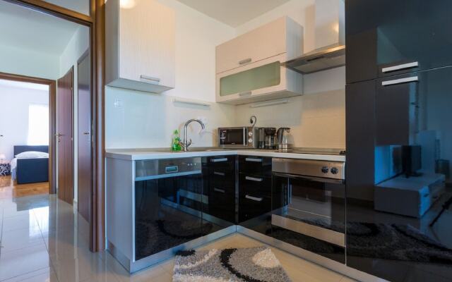 Cozy Holiday Home In Crikvenica With Private Swimming Pool
