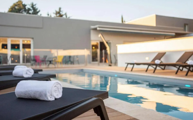 ibis Carcassonne Est La Cité