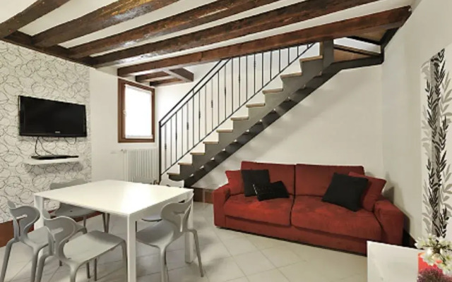 Luxury Venice Apartments